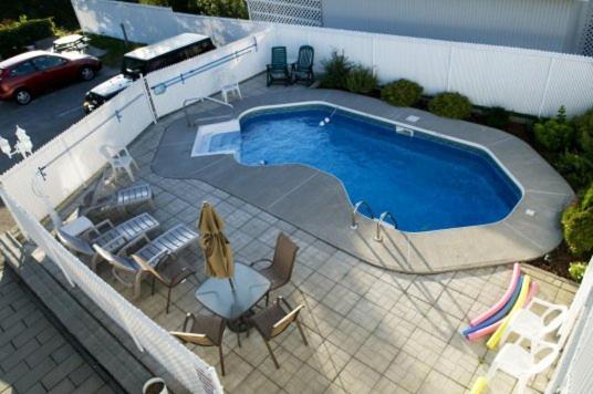 Hotel Auberge St-Felicien Saint-Félicien 외부 사진